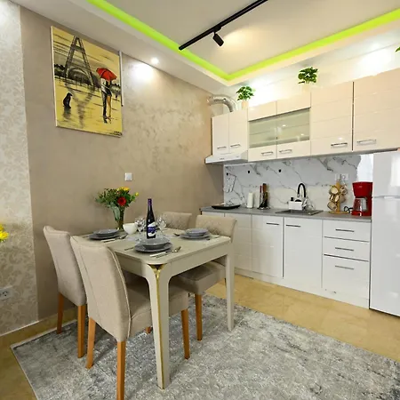 아파트 Mario King 61 *