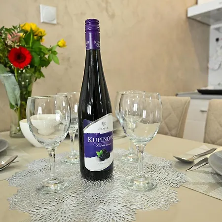 아파트 Mario King 61 즐라티보