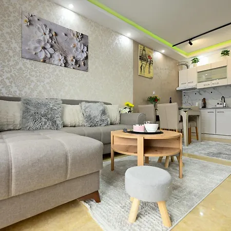 아파트 Mario King 61 즐라티보